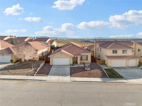 17557 Caprice Victorville CA 92395