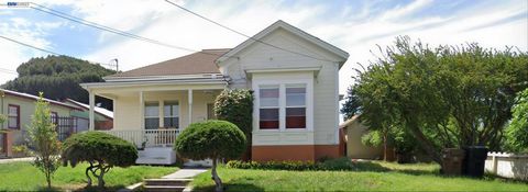 Photo of 819 W 3rd St St, Antioch, CA 94509 (MLS # 41125828)