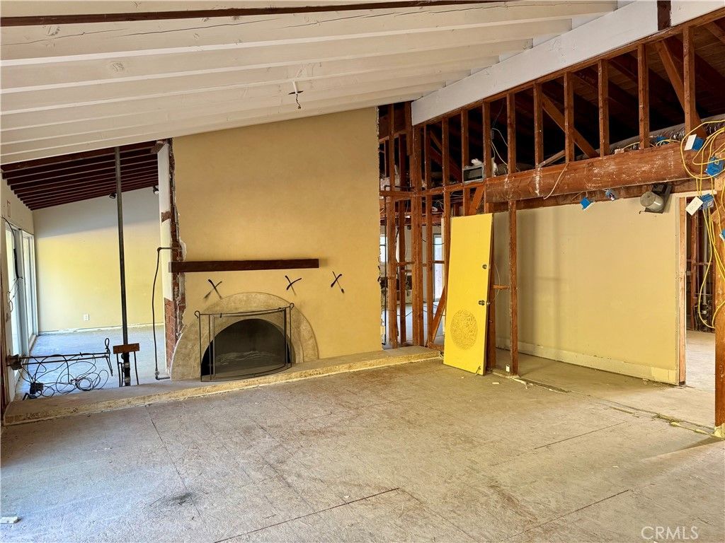 Photo of 1412 Santiago Dr Dr, Newport Beach, CA 92660 (MLS # NP26017476)