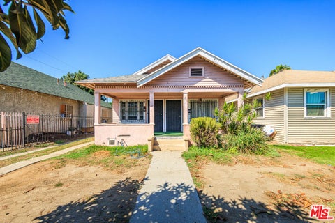 Photo of 701 W Gage Avenue, Los Angeles, CA 90044 (MLS # 26987573)