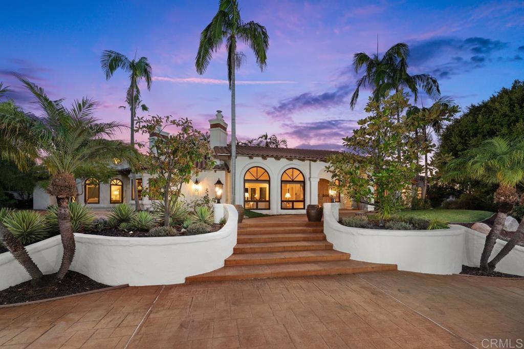 16985 Via Cuesta Verde