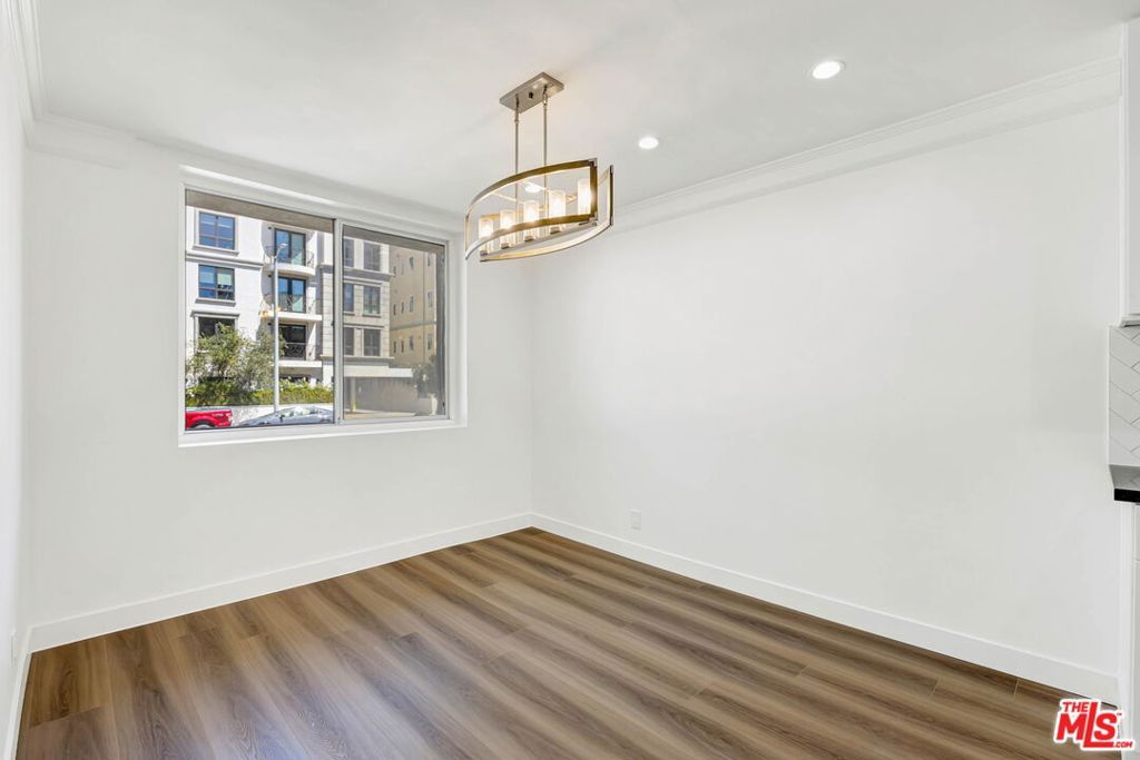 Photo of 11970 Montana Avenue #110, Los Angeles, CA 90049 (MLS # 26859811)