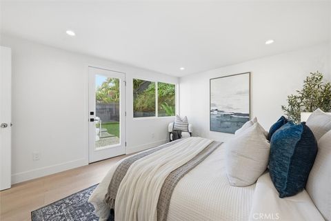 Tiny photo for 205 Vista Del Parque, Redondo Beach, CA 90277 (MLS # PW25249483)