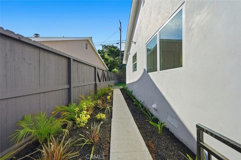 Tiny photo for 205 Vista Del Parque, Redondo Beach, CA 90277 (MLS # PW25249483)