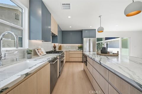 Tiny photo for 205 Vista Del Parque, Redondo Beach, CA 90277 (MLS # PW25249483)