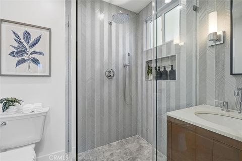 Tiny photo for 205 Vista Del Parque, Redondo Beach, CA 90277 (MLS # PW25249483)