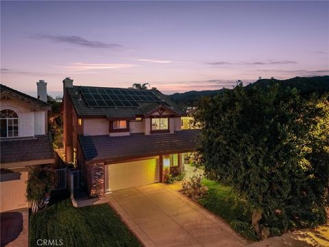 Photo of 25528 Paine Circle, Stevenson Ranch, CA 91381 (MLS # SR25249577)