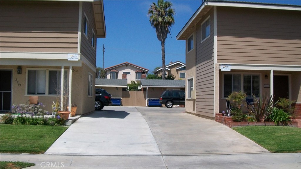 Huntington Classics (HTCL) - Residential Lease