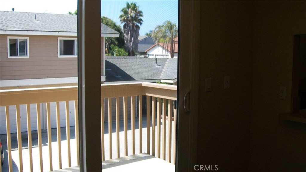 Huntington Classics (HTCL) - Residential Lease