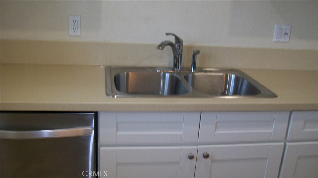 Huntington Classics (HTCL) - Residential Lease