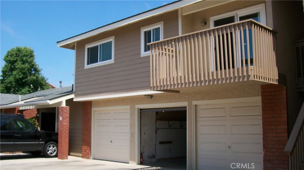 Huntington Classics (HTCL) - Residential Lease