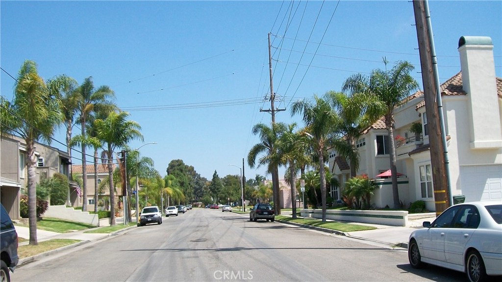 Huntington Classics (HTCL) - Residential Lease