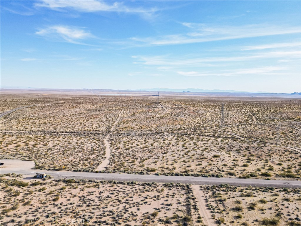 1000 Locust Road