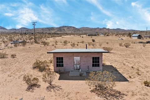 Photo of 56172 Cone Boulevard, Landers, CA 92285 (MLS # JT26057198)