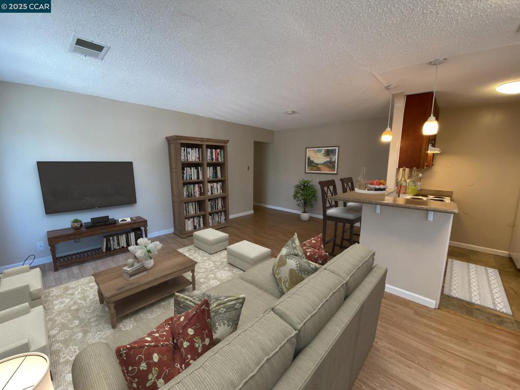 CONTRA LOMA - Residential
