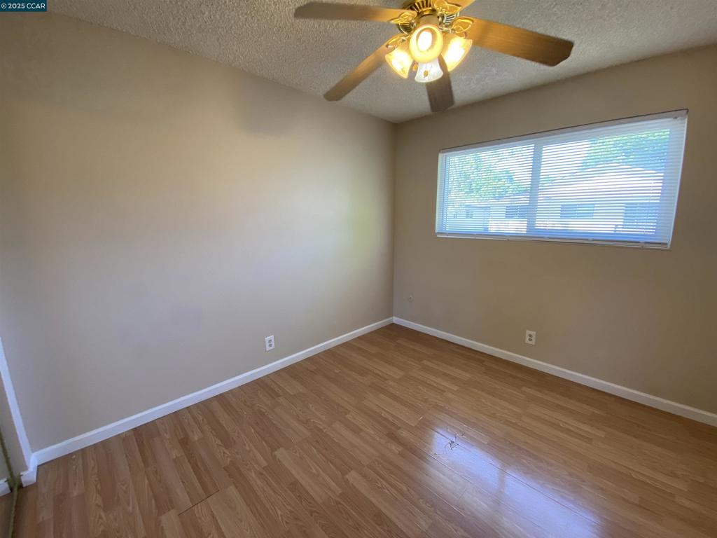 CONTRA LOMA - Residential
