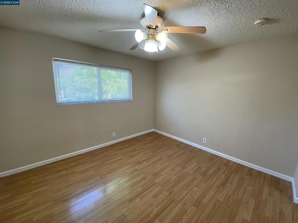 CONTRA LOMA - Residential