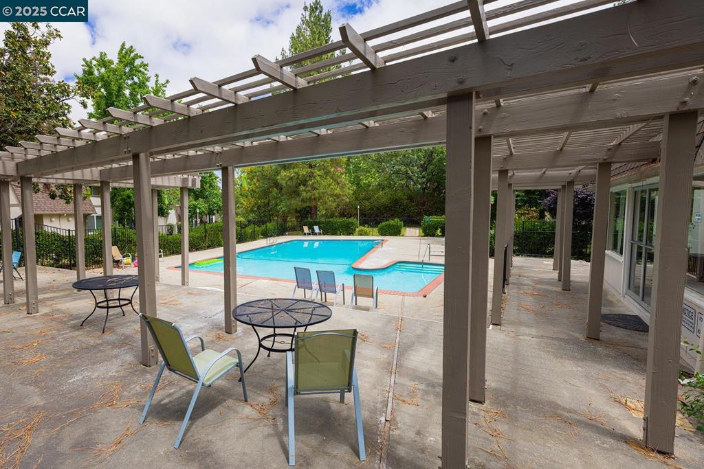 1568 Schenone Court B