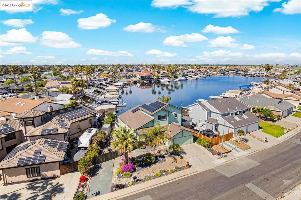 DELTA WATERFRONT ACCESS - Residential