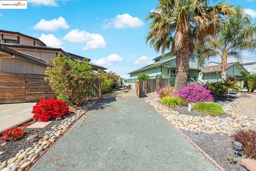 DELTA WATERFRONT ACCESS - Residential