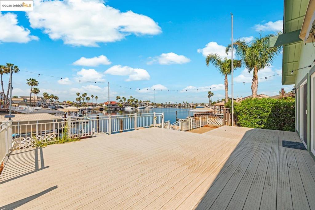 DELTA WATERFRONT ACCESS - Residential