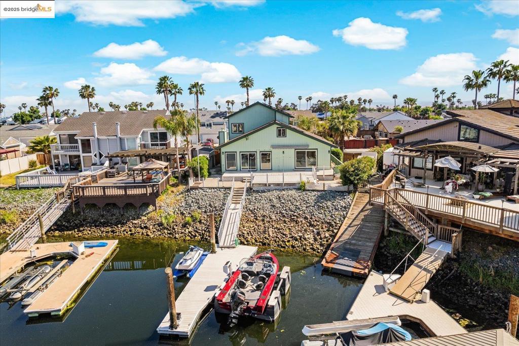 DELTA WATERFRONT ACCESS - Residential