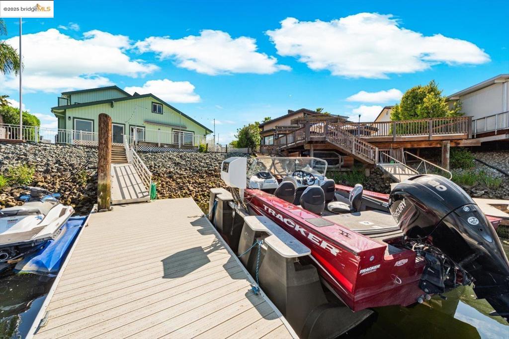 DELTA WATERFRONT ACCESS - Residential