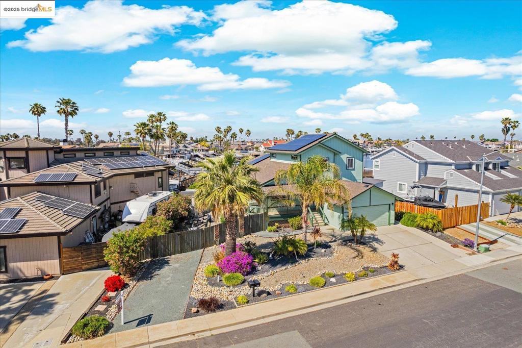 DELTA WATERFRONT ACCESS - Residential