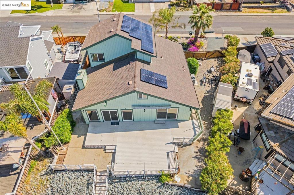 DELTA WATERFRONT ACCESS - Residential