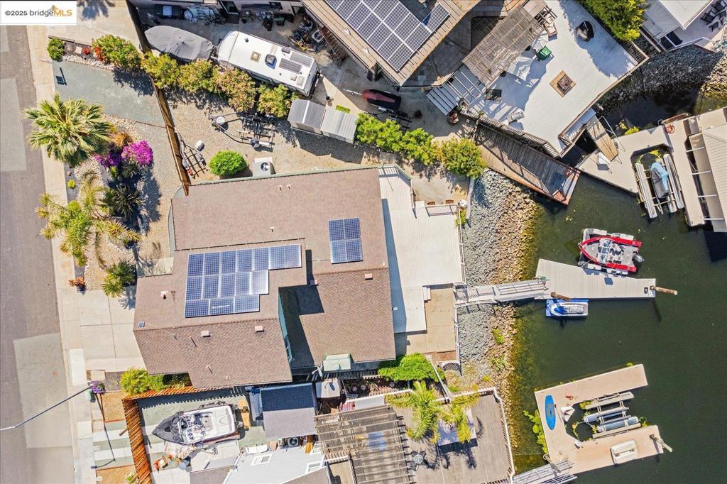 DELTA WATERFRONT ACCESS - Residential