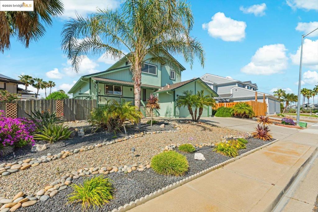 DELTA WATERFRONT ACCESS - Residential