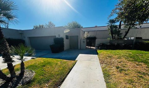 Photo of 714 Inverness Drive, Rancho Mirage, CA 92270 (MLS # 219145021DA)
