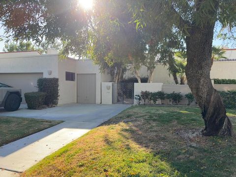Photo of 714 Inverness Drive, Rancho Mirage, CA 92270 (MLS # 219145021DA)