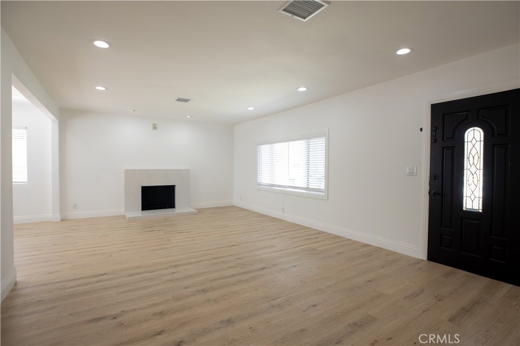 1016 N Wanda Drive