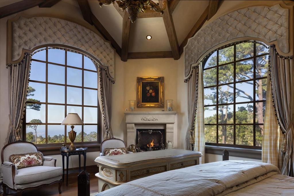 2 La Pradera Lane