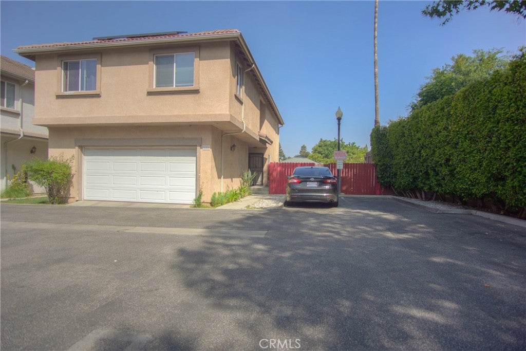 12600 San Fernando Rd