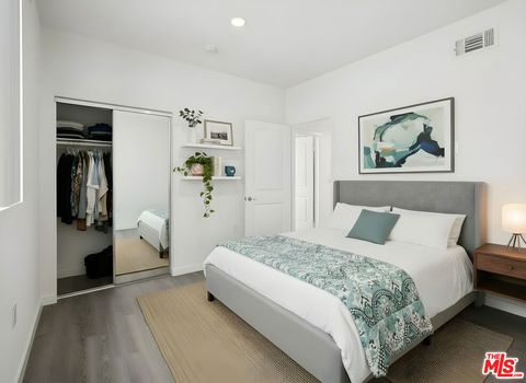 Photo of 3518 Chesapeake Avenue #407, Los Angeles, CA 90016 (MLS # 26642185)