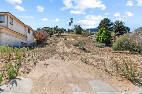 Photo of 1032 Margarita Avenue, Grover Beach, CA 93433 (MLS # SC25219169) Photo of 1032 Margarita Avenue, Grover Beach, CA 93433 (MLS # SC25219169)