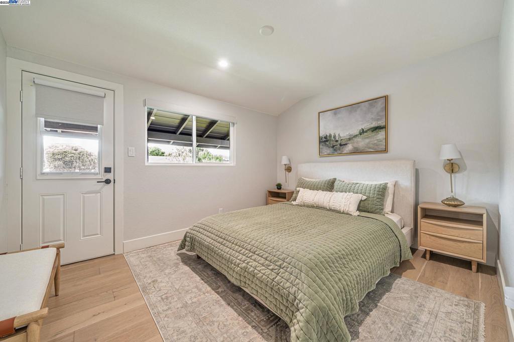 WEST SIDE DUBLIN - Residential