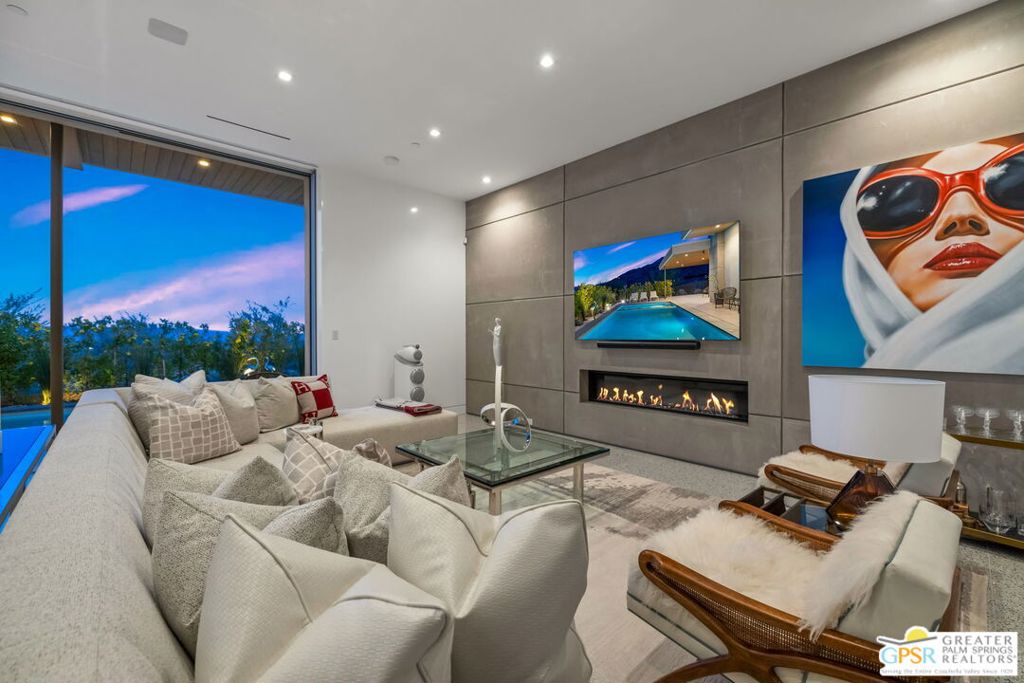 Desert Palisades - Residential