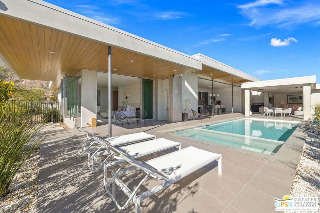 Desert Palisades - Residential