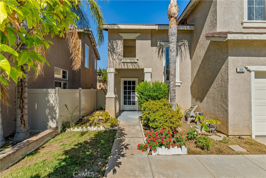 Lyon Reflections - Residential