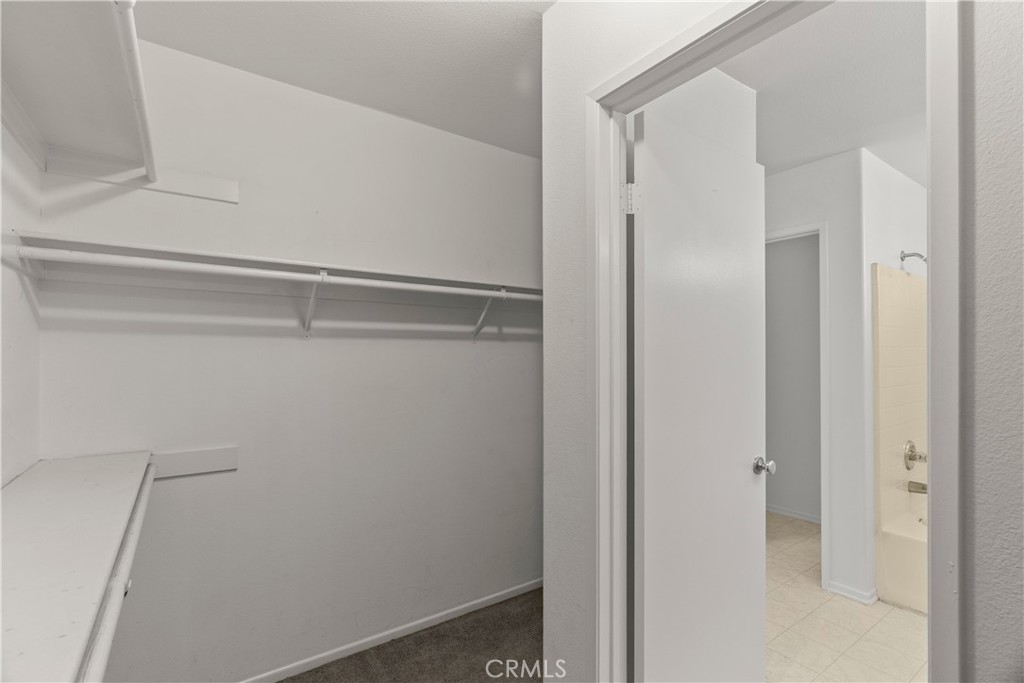 Lyon Reflections - Residential