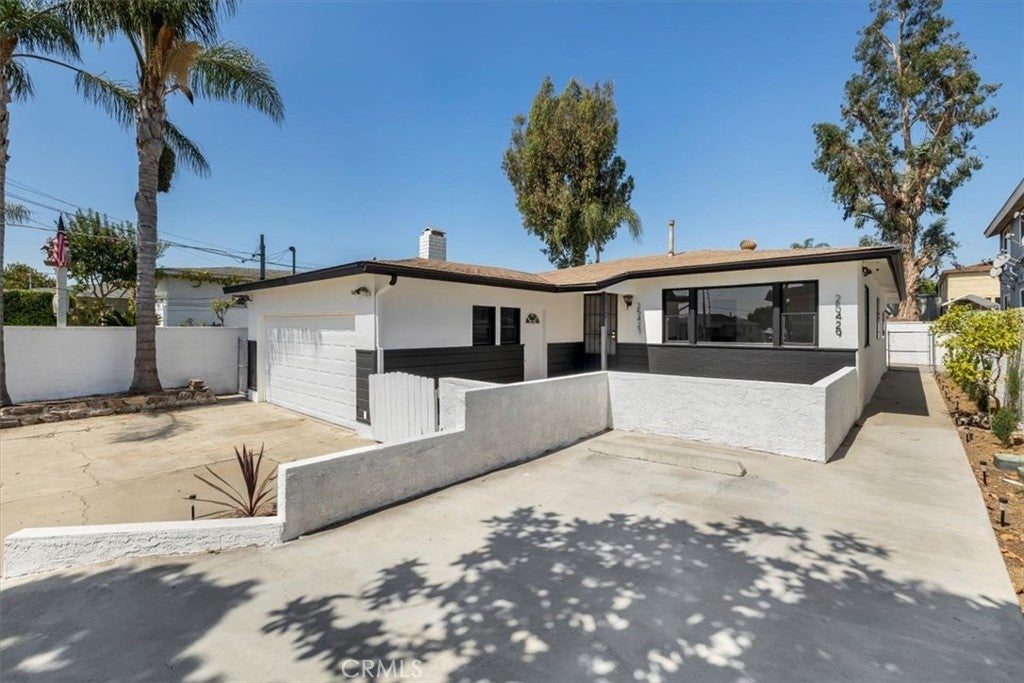 25427 Belle Porte Ave