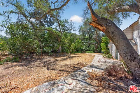 Tiny photo for 1005 Laurel Road, Santa Paula, CA 93060 (MLS # 26864107)