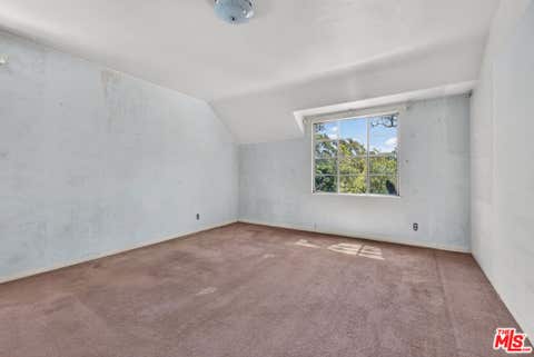 Tiny photo for 1005 Laurel Road, Santa Paula, CA 93060 (MLS # 26864107)