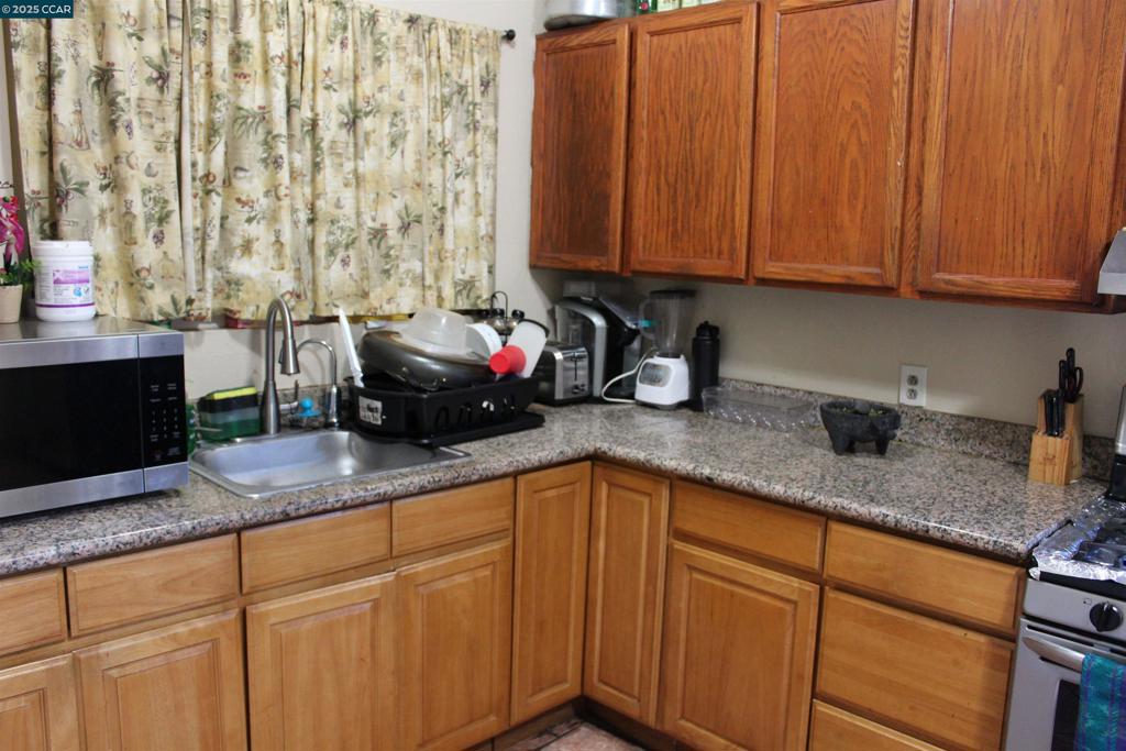 CENTRAL RICHMOND - Residential