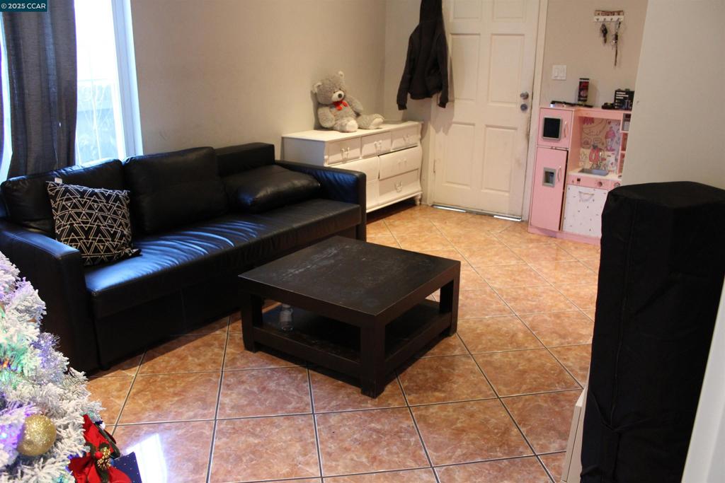 CENTRAL RICHMOND - Residential