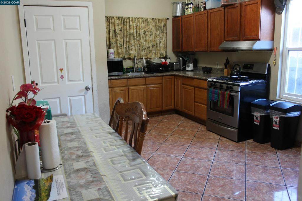 CENTRAL RICHMOND - Residential