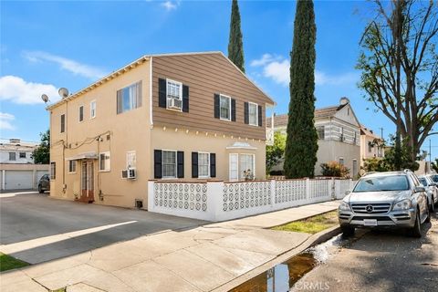 Photo of 116 S Kings RD, Los Angeles, CA 90048 (MLS # SB26159535)